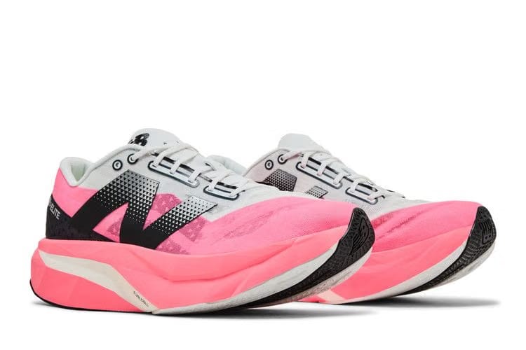 New Balance FuelCell SuperComp Elite v4 Ultra Pink