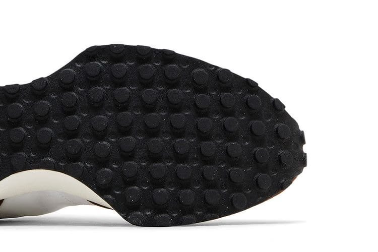 New Balance 327 Dark Earth Mushroom