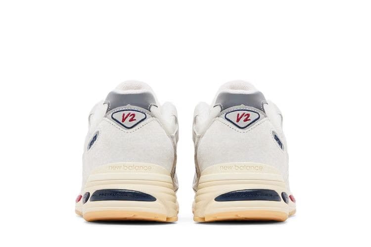 New Balance 991v2 Made in England Vintage Sport Pack - White