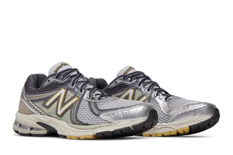 New Balance 860v2 Rain Cloud Magnet