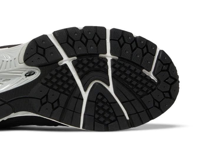 New Balance 2002R Mule Phantom Marblehead