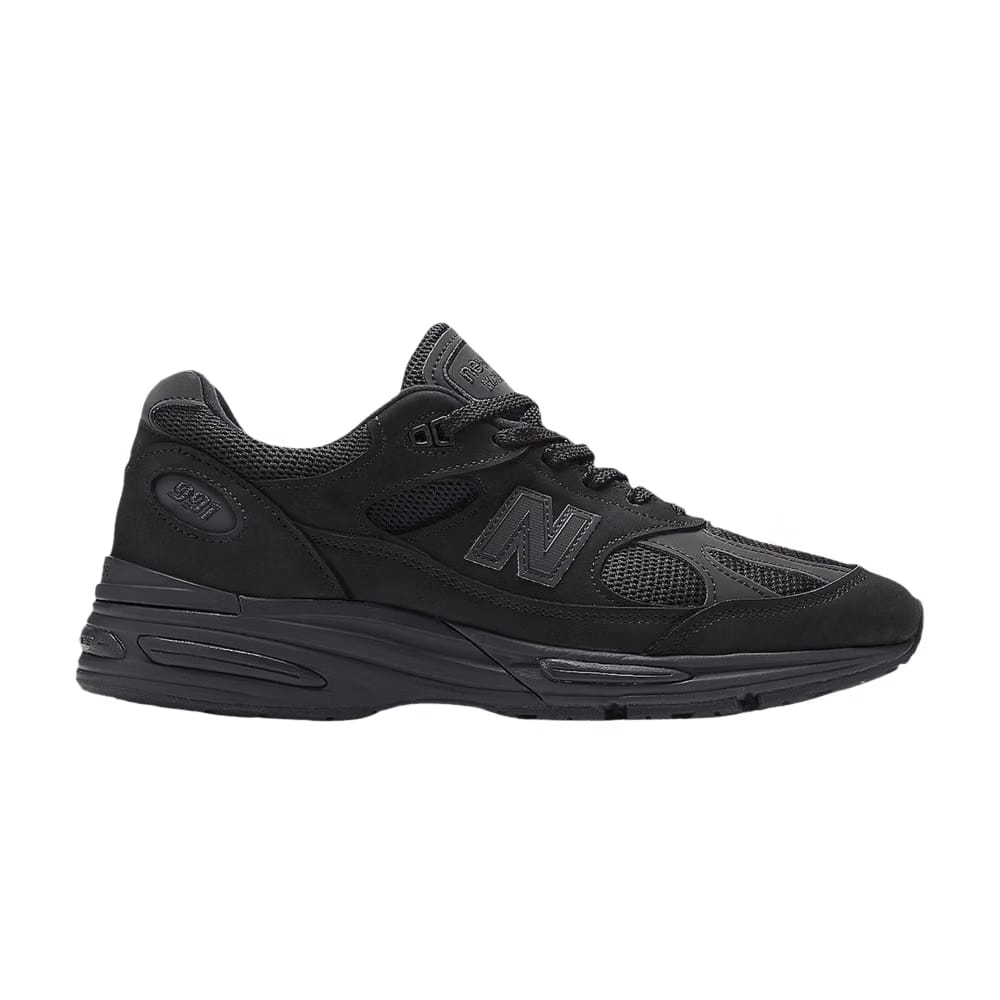 Dover Street Market x New Balance 991v2 Made in England Triple Black