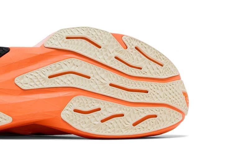 New Balance Fuelcell Rebel V4 Hot Mango