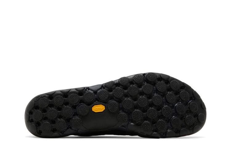 Issey Miyake x New Balance MT10O Black