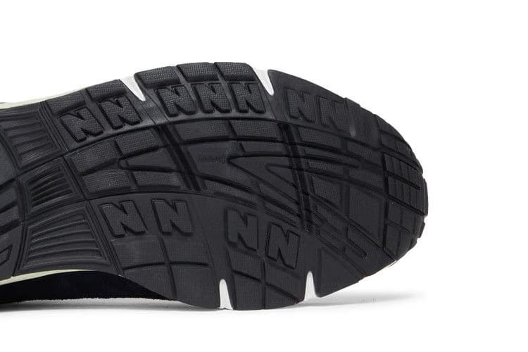 New Balance 991 Made In England Navy Brown