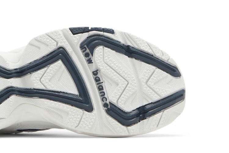 New Balance Wmns 608 'White Navy'