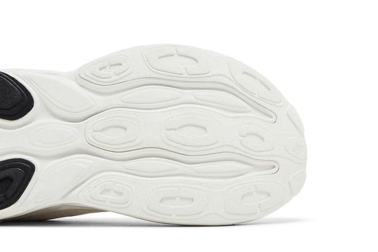New Balance Fresh Foam x More v5 Reflection Silver Metallic