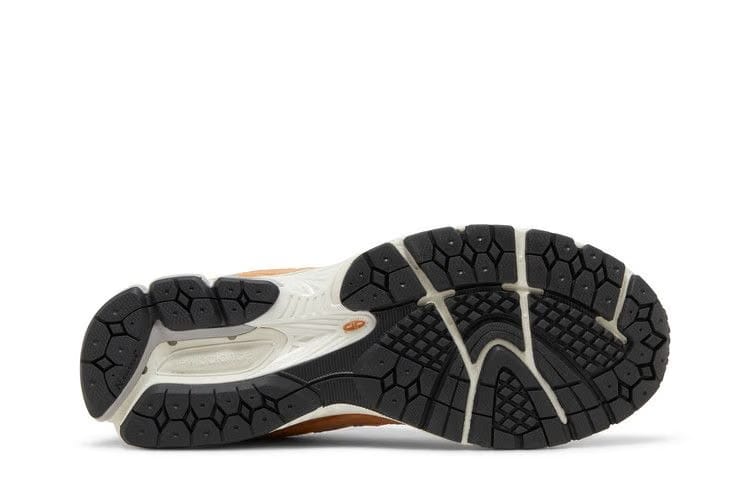 New Balance 2002R Sweet Caramel