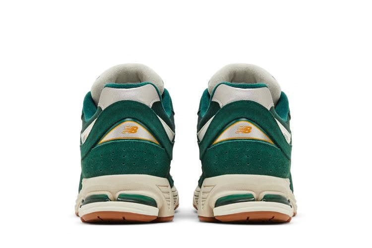 New Balance 2002R Green ASOS Exclusive