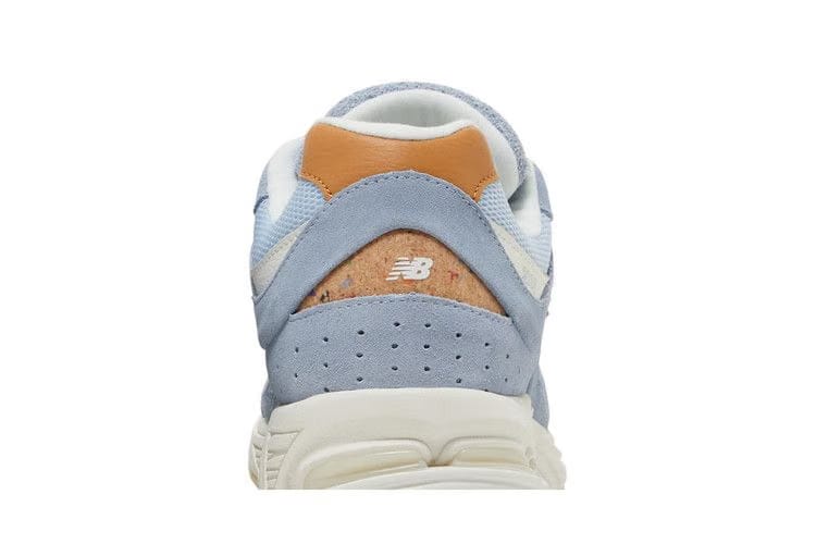 New Balance 2002R Wet Blue