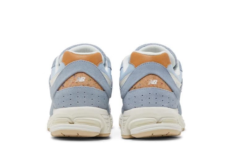 New Balance 2002R Wet Blue