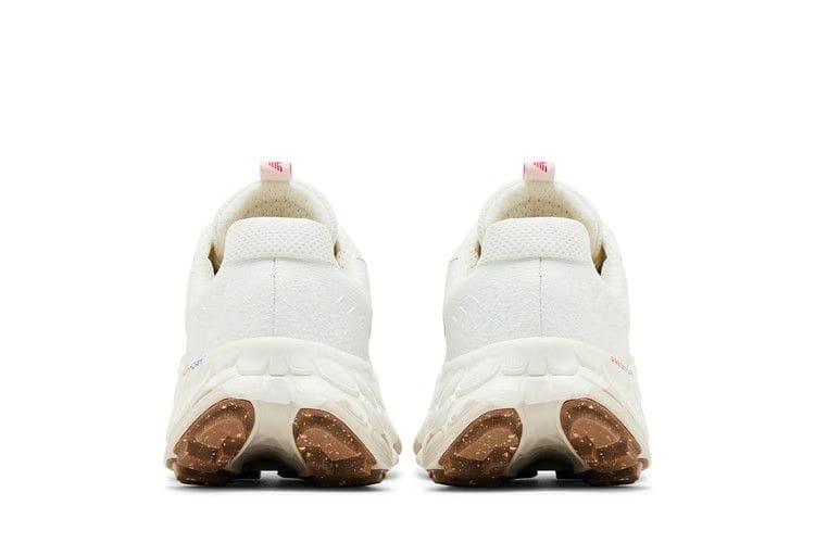 New Balance Fresh Foam x More Trail v3 White Grey Gum