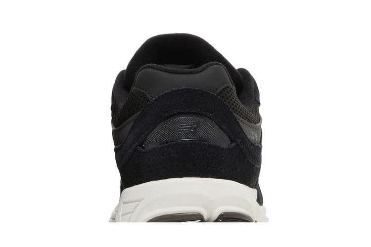 New Balance 2002R Big Kid Black Phantom