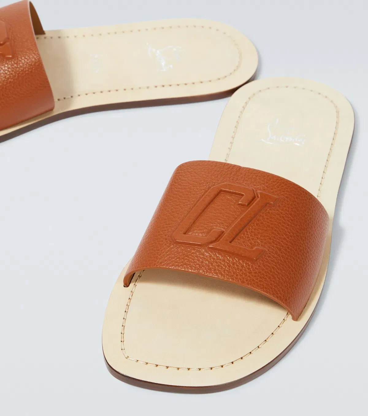 Varsicool leather slides (Coconut)