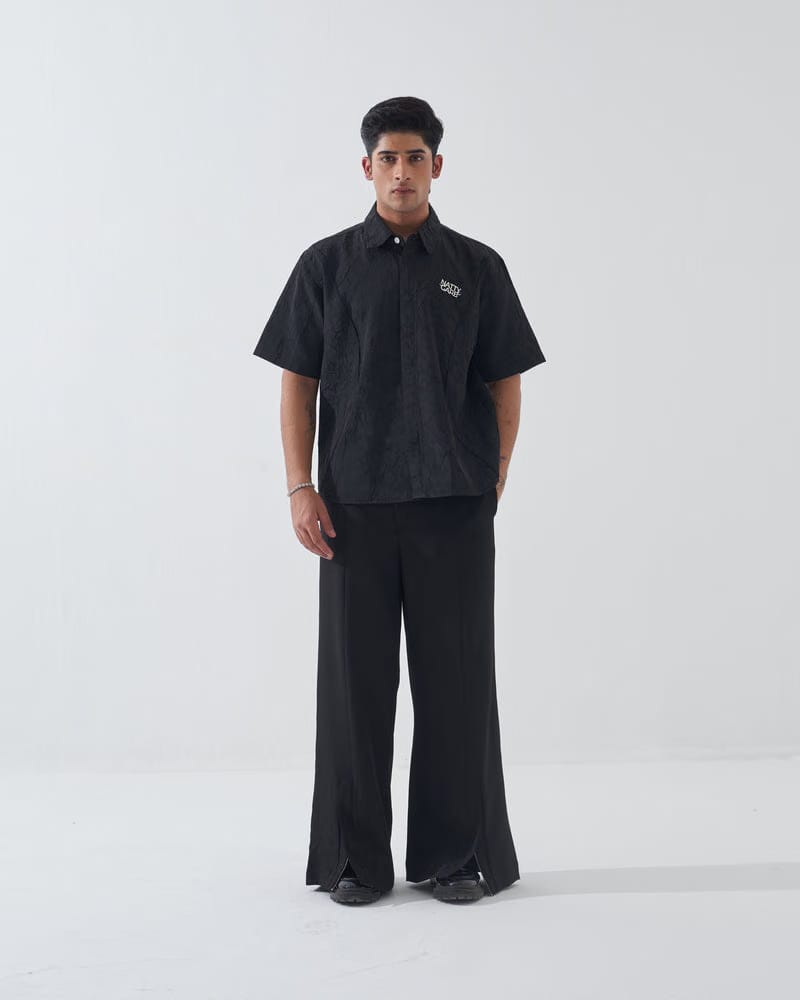 CRINKLED BLACK SHIRT
