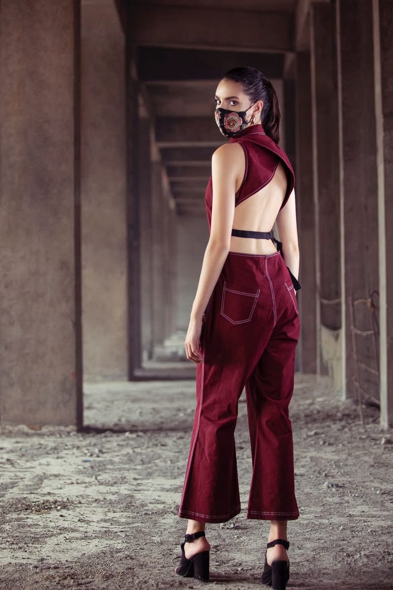 Burgandy crossback buckle detailed jumpsuit