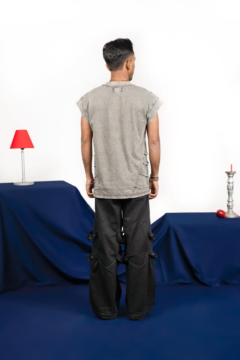 Raw Strings T-Shirt