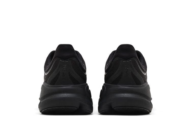 HOKA Bondi 9 Triple Black