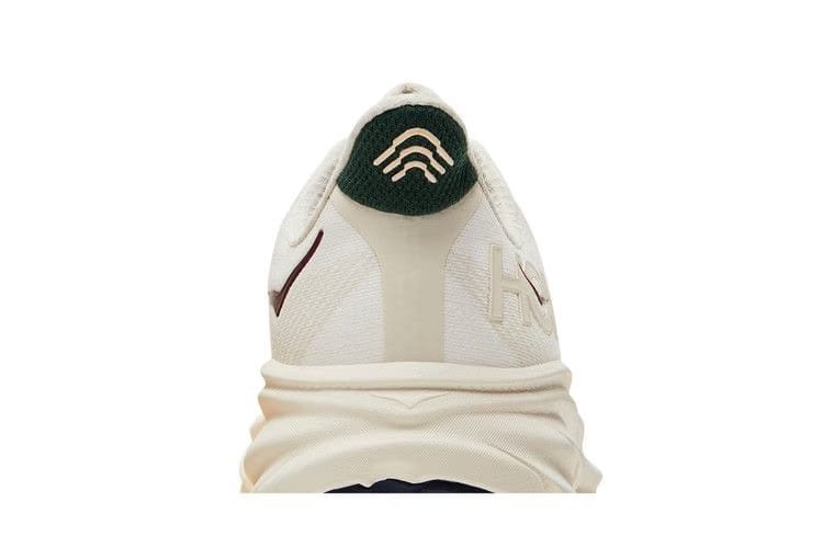 HOKA Clifton 9 Oat Milk Alabaster