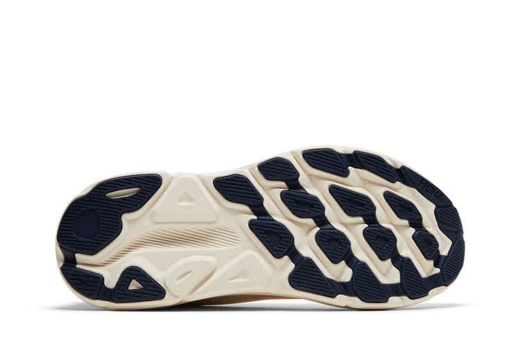 HOKA Clifton 9 Oat Milk Alabaster