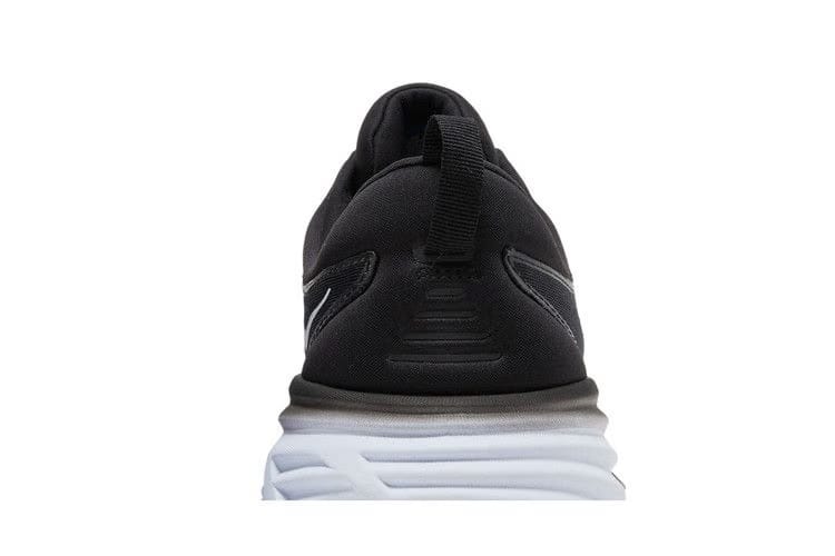 HOKA Bondi 8 2E Wide Black White