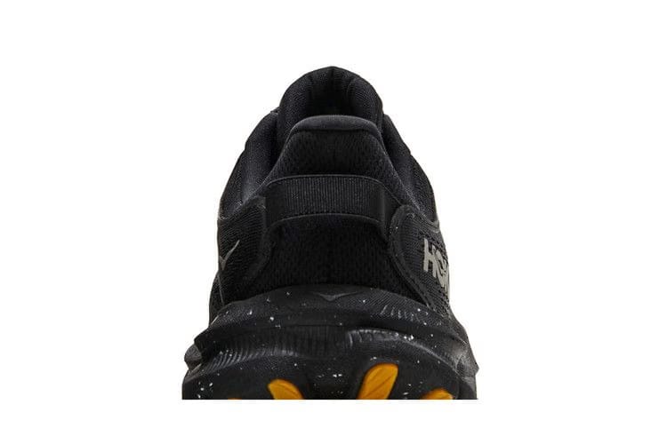 HOKA Wmns Kawana 2 'Triple Black'