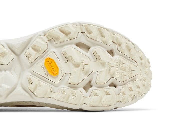 Satisfy x HOKA Mafate Speed 4 Lite Bone