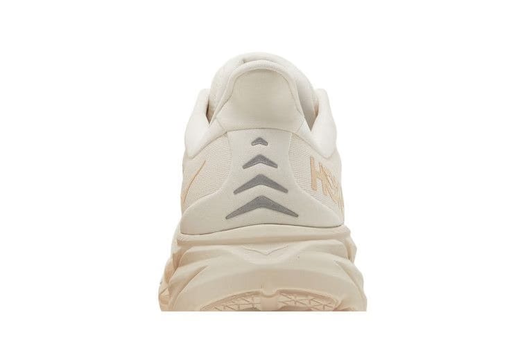 HOKA Clifton 8 Eggnog Shifting Sand