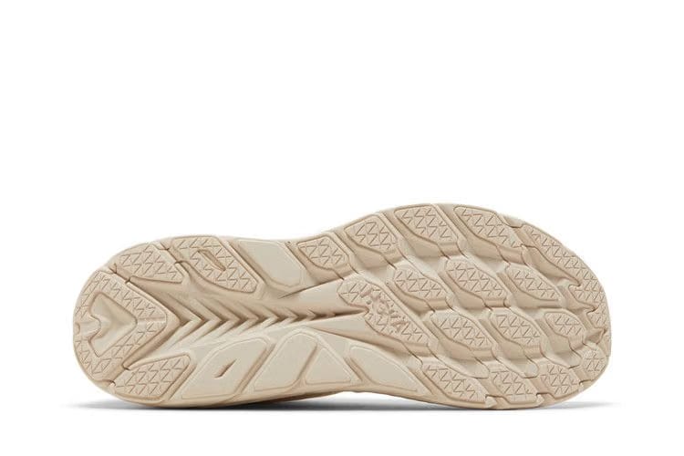 HOKA Clifton 8 Eggnog Shifting Sand
