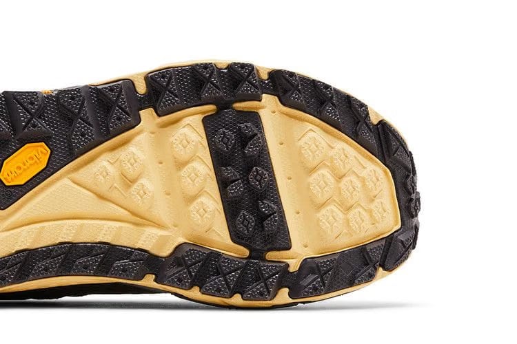 HOKA Tor Ultra Low GORE-TEX Oat Milk Opal