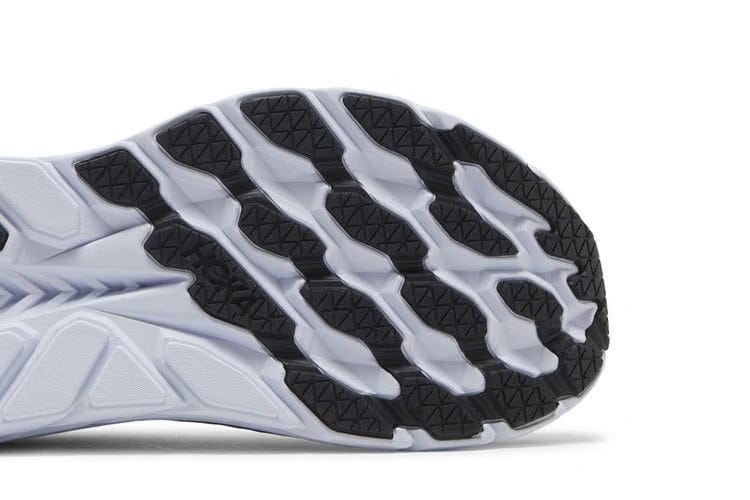 HOKA Wmns Clifton 8 'Black White'