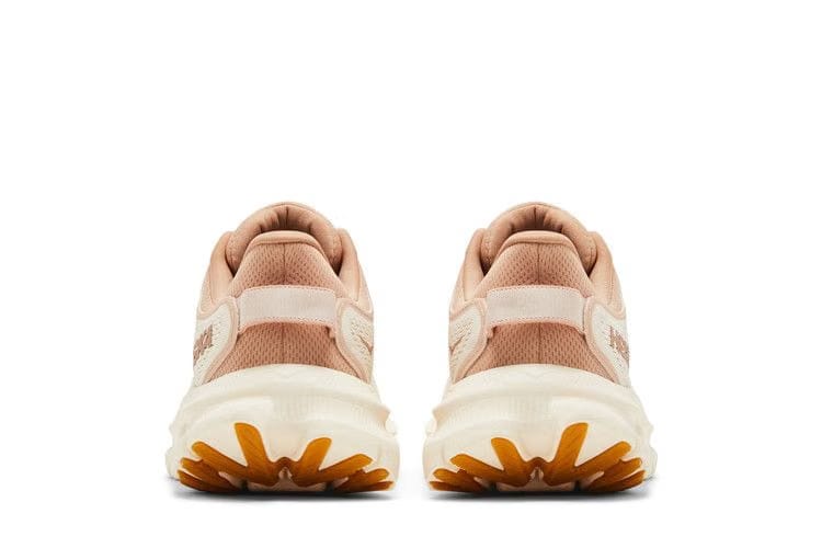 HOKA Wmns Kawana 2 'Vanilla Sandstone'