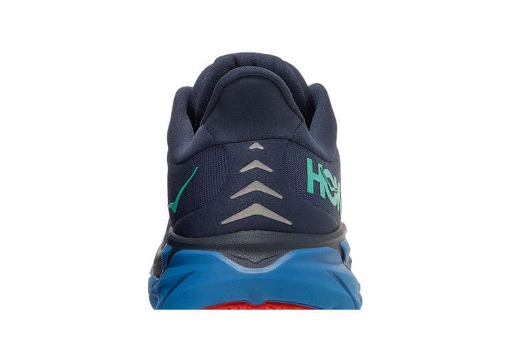 HOKA Clifton 8 Outer Space