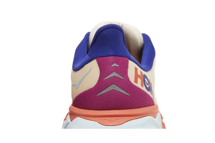 HOKA Arahi 6 Short Bread Fiesta