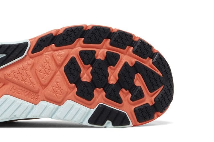 HOKA Arahi 6 Short Bread Fiesta