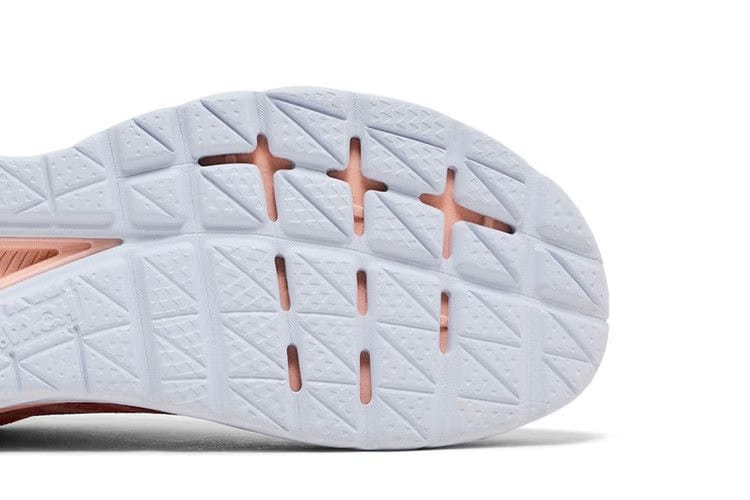 HOKA Wmns Mach 5 'Camellia Peach'