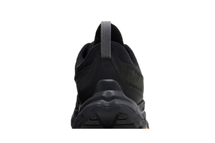 HOKA Anacapa Breeze Low Triple Black