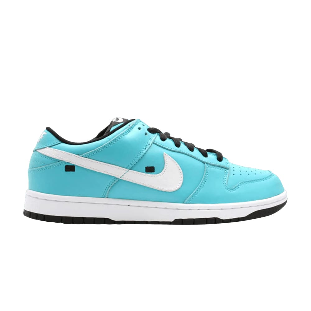 Nike SB Dunk Low Tokyo Blue Taxi
