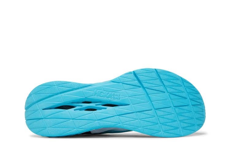 HOKA Carbon x Ironman