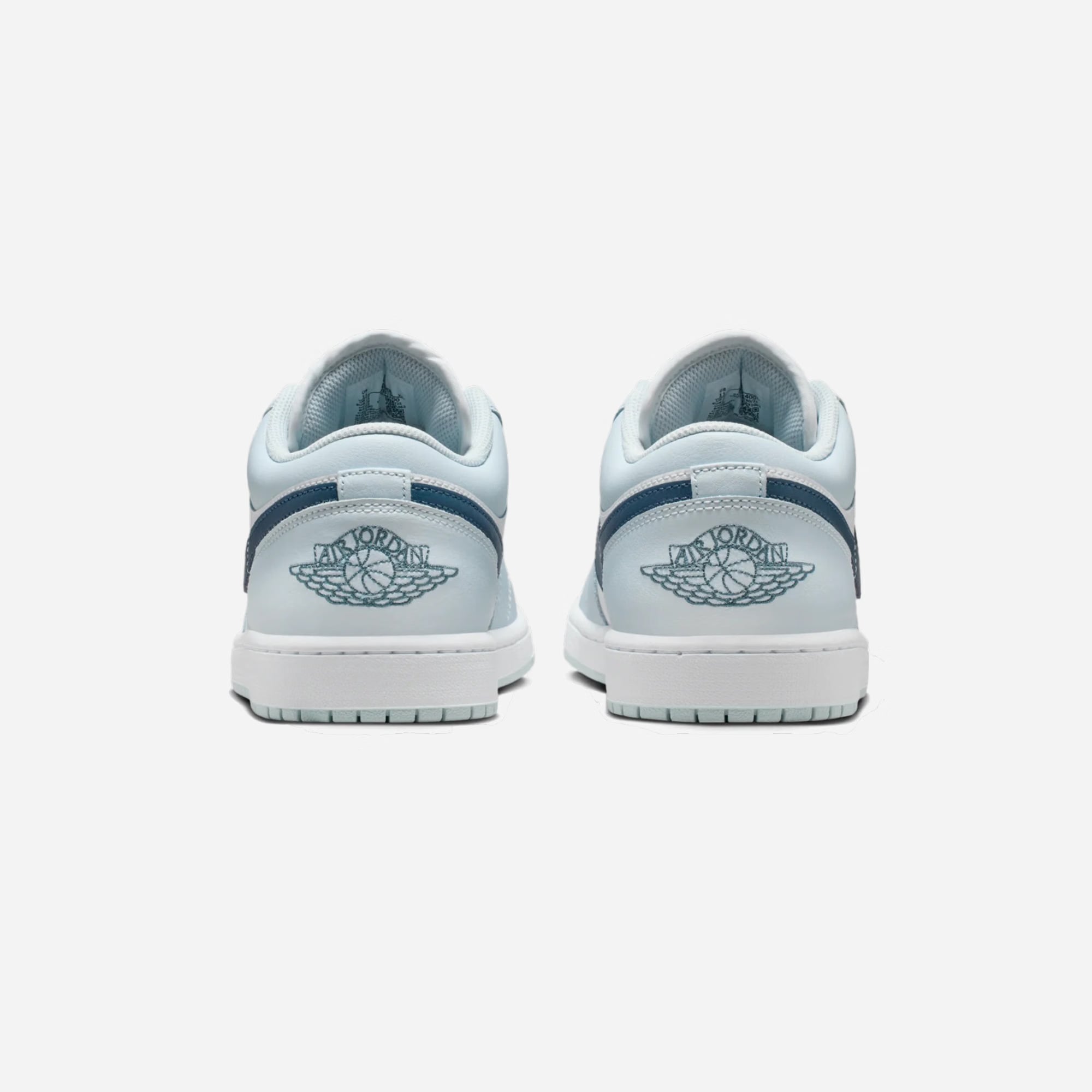 Air Jordan 1 Low Aura Squadron Blue