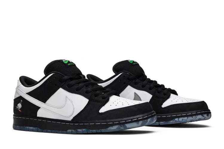 SB Dunk Low Panda Pigeon