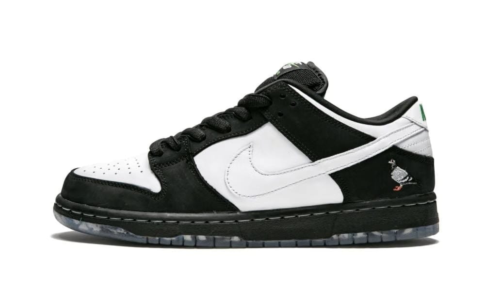 SB Dunk Low Panda Pigeon