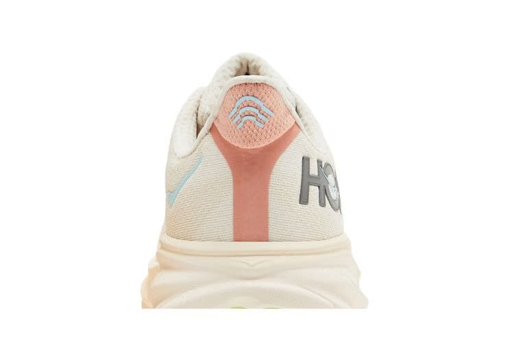 HOKA Wmns Clifton 9 Wide 'Vanilla Astral'