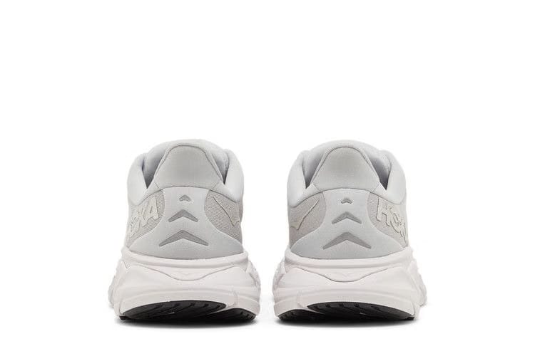HOKA Wmns Arahi 6 'Harbor Mist Silver'