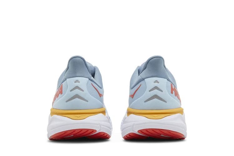 HOKA Arahi 6 Summer Song Mountain Spring