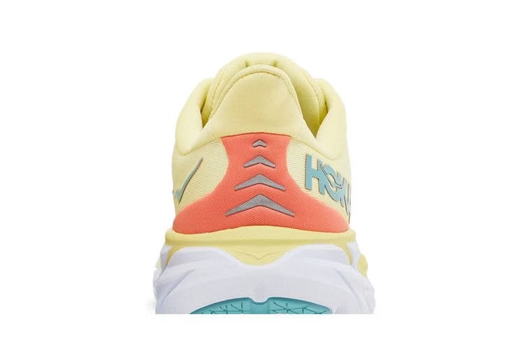 HOKA Wmns Clifton 8 'Yellow Pear'
