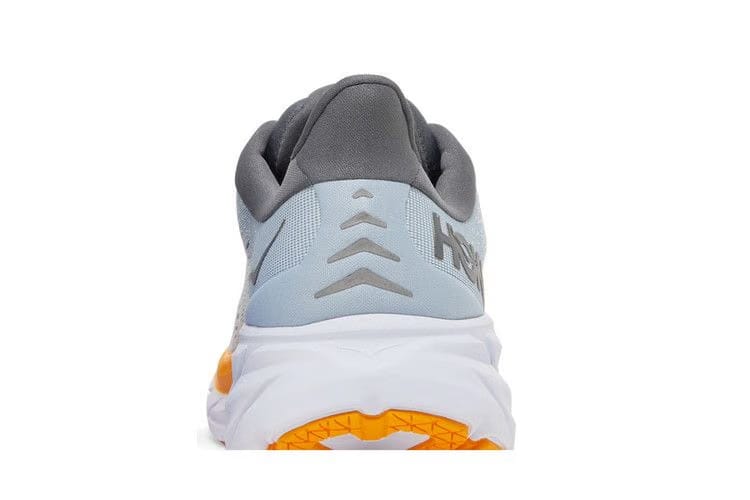 HOKA Clifton 8 Blue Fog Plein Air