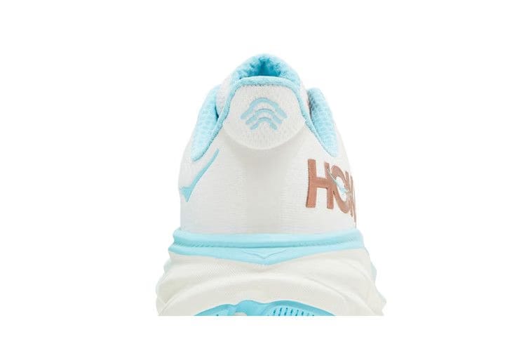 HOKA Wmns Clifton 9 Wide 'Frost Rose Gold'