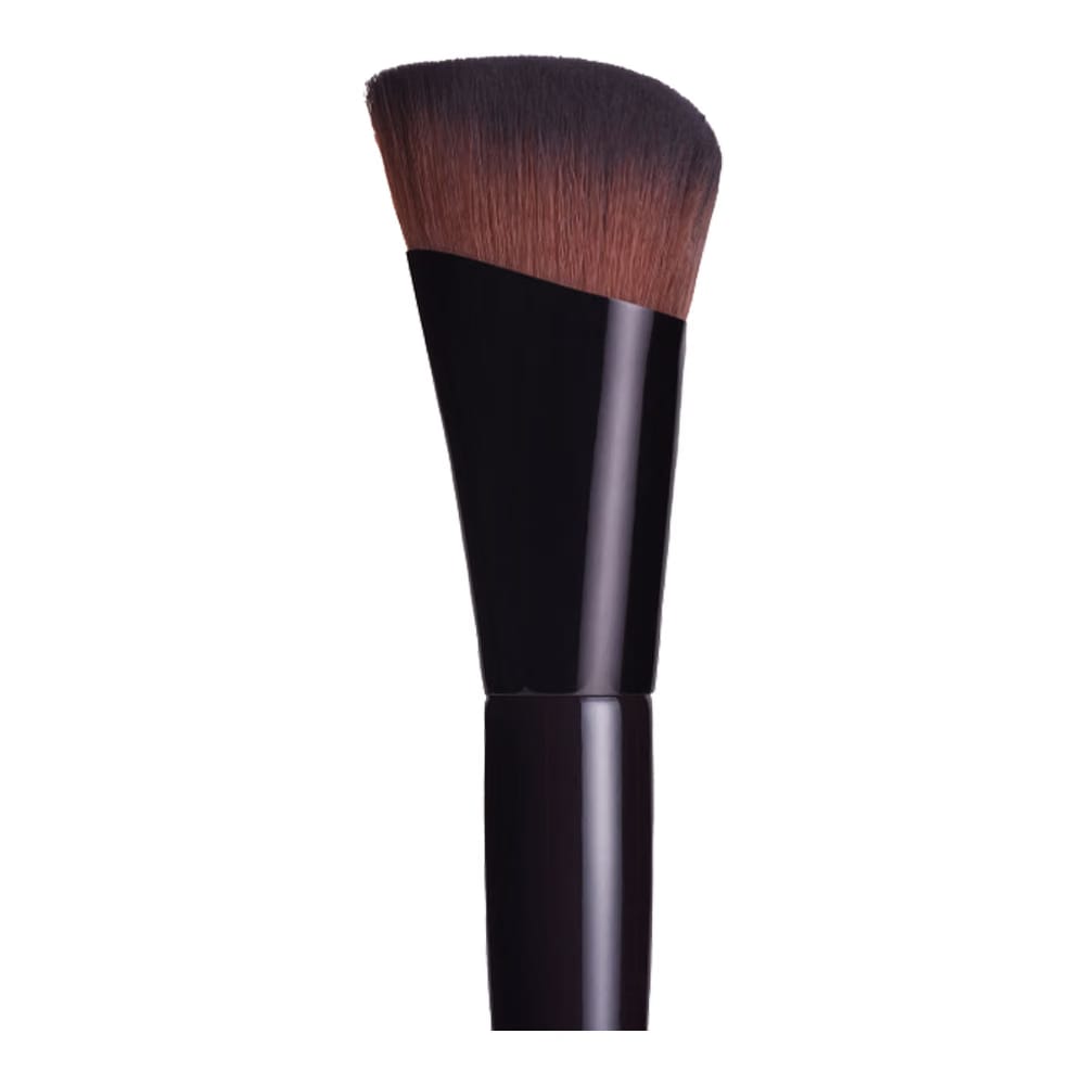 Real Flawless Foundation Brush
