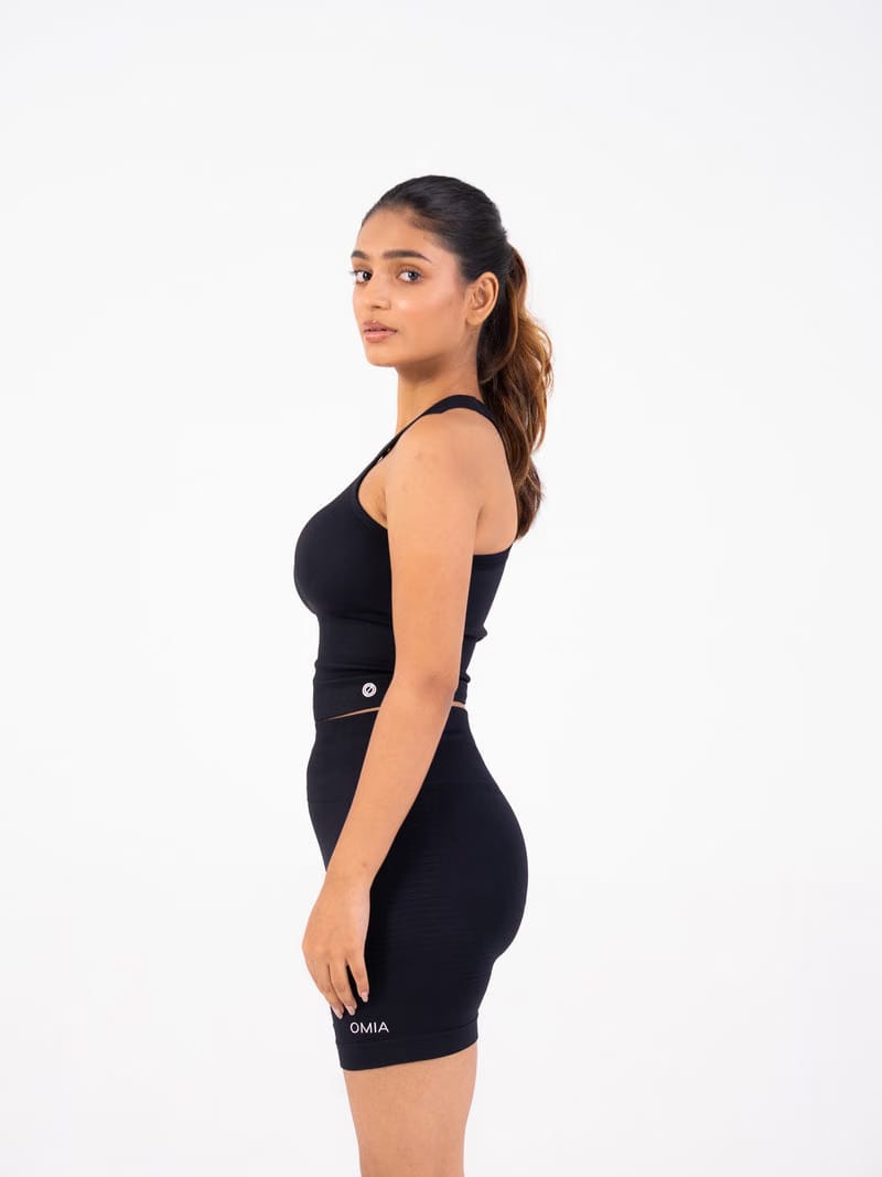 BLACK VELVET-Shaker Top